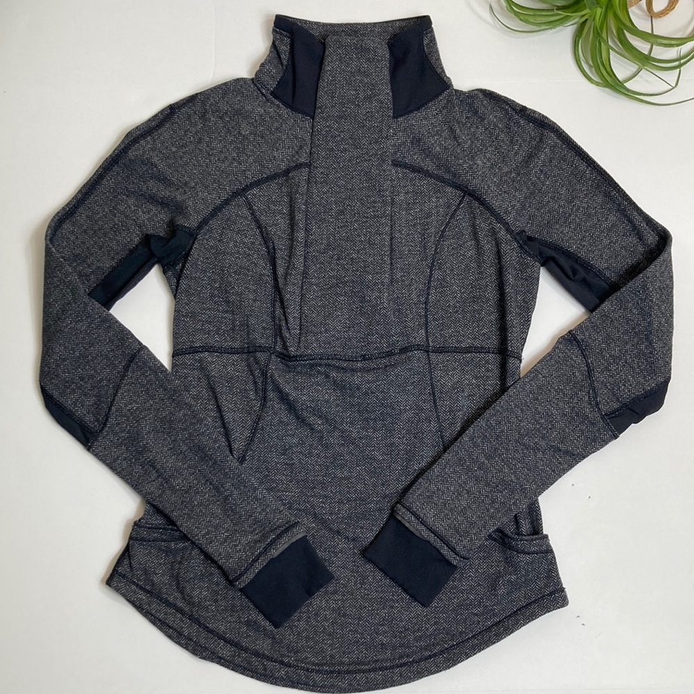 🍄 Lululemon Herringbone Base Runner Half Zip Shirt